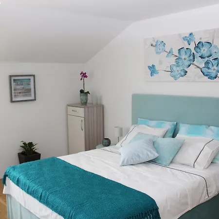 Holiday home Olad Riverview Townhouse
